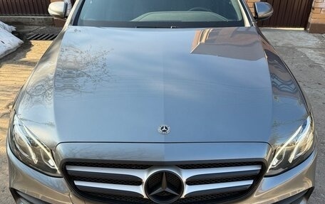 Mercedes-Benz E-Класс, 2018 год, 4 000 000 рублей, 2 фотография