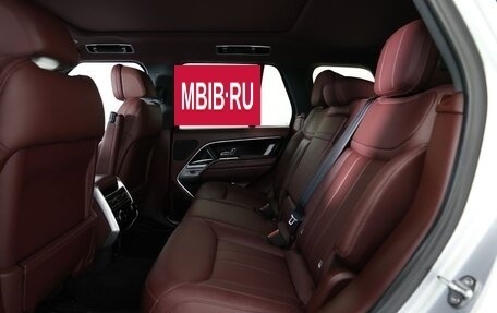 Land Rover Range Rover IV рестайлинг, 2024 год, 21 500 000 рублей, 34 фотография