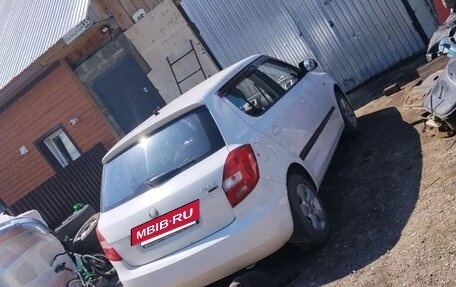 Skoda Fabia II, 2007 год, 245 000 рублей, 2 фотография