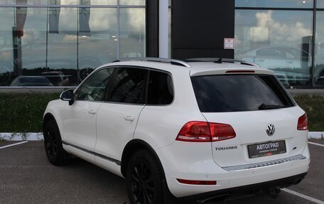 Volkswagen Touareg III, 2011 год, 1 720 000 рублей, 4 фотография