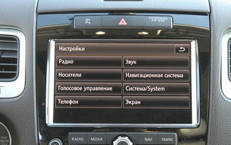Volkswagen Touareg III, 2011 год, 1 720 000 рублей, 10 фотография
