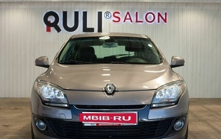 Renault Megane III, 2013 год, 905 000 рублей, 2 фотография