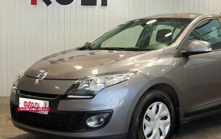 Renault Megane III, 2013 год, 905 000 рублей, 6 фотография