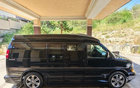 GMC Savana I, 2008 год, 2 800 000 рублей, 3 фотография