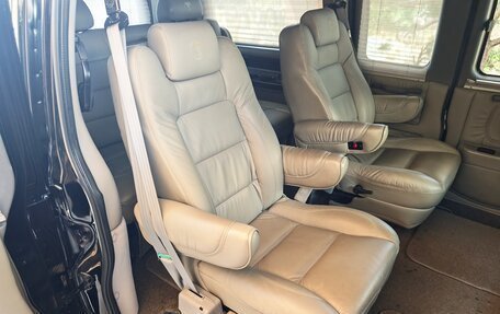 GMC Savana I, 2008 год, 2 800 000 рублей, 23 фотография
