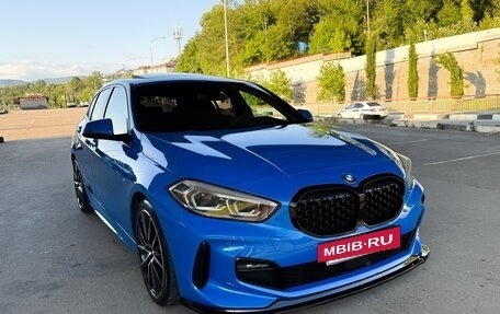 BMW 1 серия, 2019 год, 3 170 000 рублей, 2 фотография