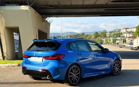 BMW 1 серия, 2019 год, 3 170 000 рублей, 14 фотография