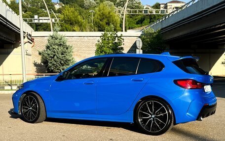 BMW 1 серия, 2019 год, 3 170 000 рублей, 13 фотография