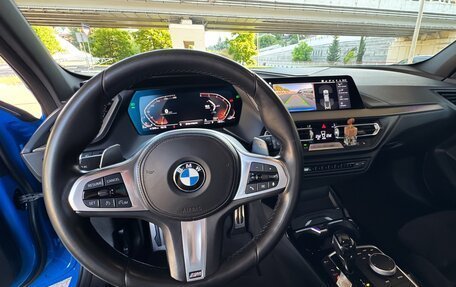 BMW 1 серия, 2019 год, 3 170 000 рублей, 17 фотография