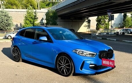 BMW 1 серия, 2019 год, 3 170 000 рублей, 8 фотография