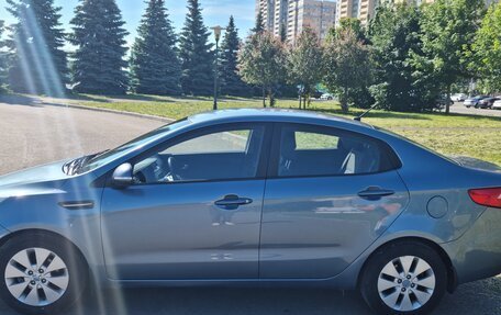 KIA Rio III рестайлинг, 2014 год, 800 000 рублей, 3 фотография