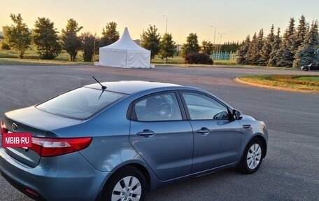 KIA Rio III рестайлинг, 2014 год, 800 000 рублей, 4 фотография