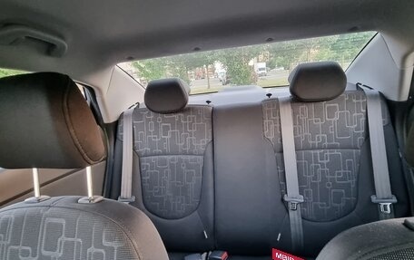 KIA Rio III рестайлинг, 2014 год, 800 000 рублей, 10 фотография
