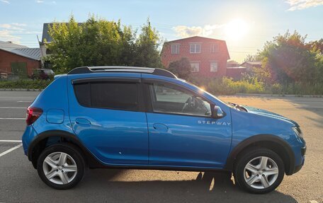 Renault Sandero II рестайлинг, 2016 год, 999 000 рублей, 4 фотография