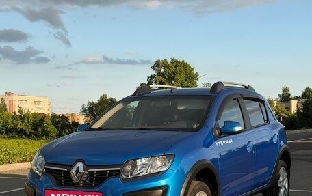 Renault Sandero II рестайлинг, 2016 год, 999 000 рублей, 12 фотография