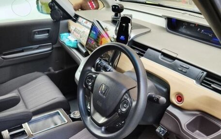 Honda Freed II, 2018 год, 1 700 000 рублей, 4 фотография