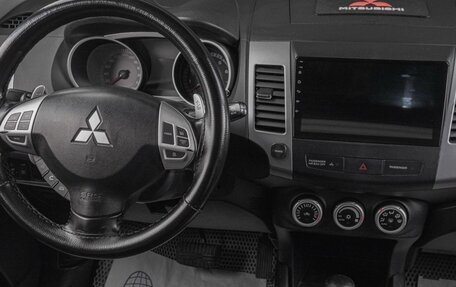 Mitsubishi Outlander III рестайлинг 3, 2008 год, 950 000 рублей, 8 фотография
