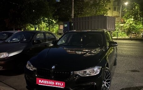 BMW 3 серия, 2015 год, 2 600 000 рублей, 3 фотография