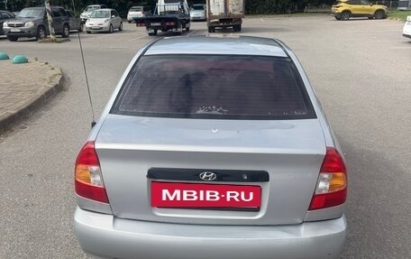 Hyundai Accent II, 2005 год, 85 000 рублей, 4 фотография