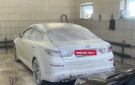 KIA Optima IV, 2018 год, 2 000 000 рублей, 2 фотография