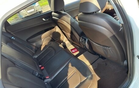 KIA Optima IV, 2018 год, 2 000 000 рублей, 10 фотография