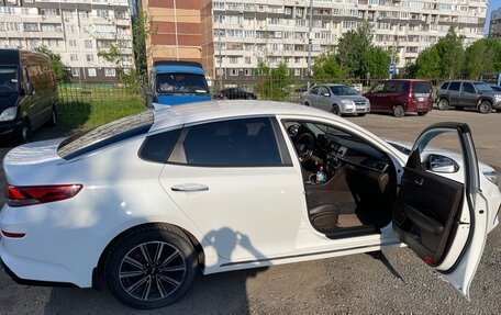 KIA Optima IV, 2018 год, 2 000 000 рублей, 13 фотография