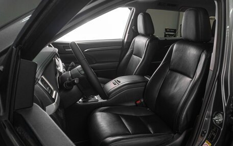 Toyota Highlander III, 2014 год, 2 839 000 рублей, 11 фотография