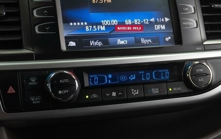 Toyota Highlander III, 2014 год, 2 839 000 рублей, 14 фотография