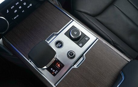 Land Rover Range Rover IV рестайлинг, 2022 год, 15 993 055 рублей, 18 фотография