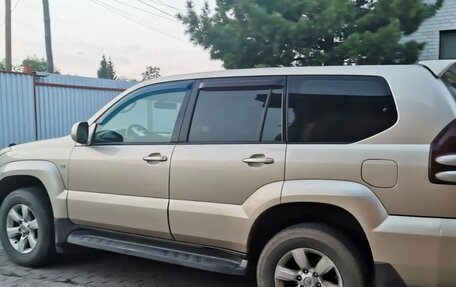 Toyota Land Cruiser Prado 120 рестайлинг, 2008 год, 1 490 000 рублей, 7 фотография