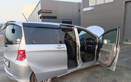 Honda Freed I, 2009 год, 920 000 рублей, 3 фотография