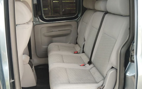Volkswagen Caddy III рестайлинг, 2008 год, 650 000 рублей, 13 фотография