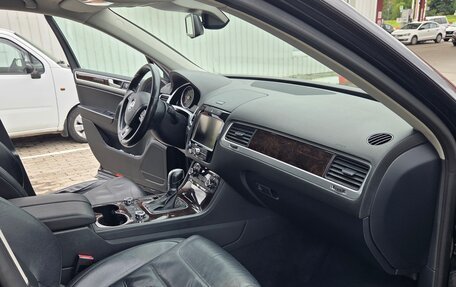 Volkswagen Touareg III, 2012 год, 2 590 000 рублей, 8 фотография