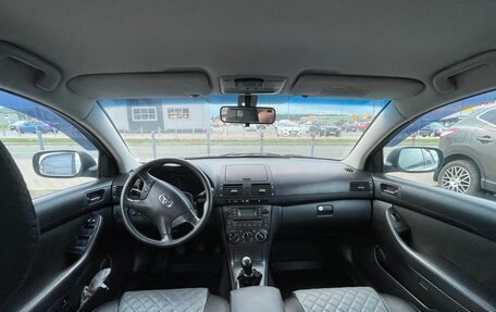 Toyota Avensis III рестайлинг, 2007 год, 490 000 рублей, 12 фотография