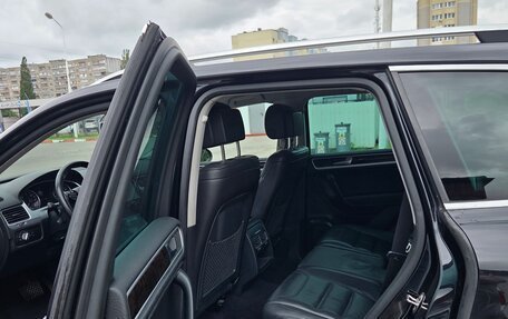 Volkswagen Touareg III, 2012 год, 2 590 000 рублей, 13 фотография