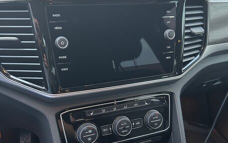 Volkswagen Teramont I, 2018 год, 3 220 000 рублей, 9 фотография