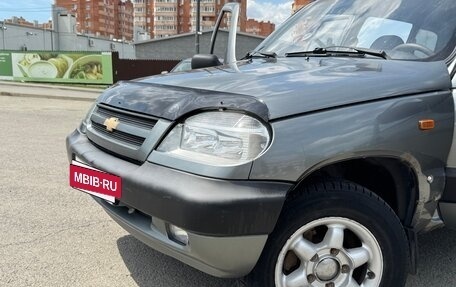 Chevrolet Niva I рестайлинг, 2005 год, 284 000 рублей, 4 фотография