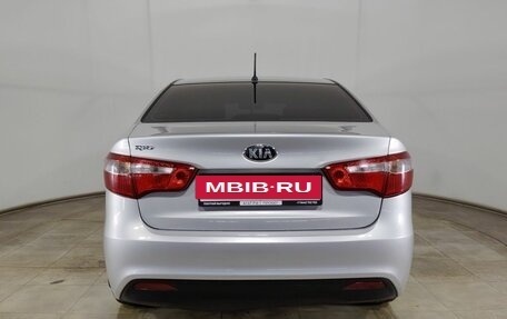 KIA Rio III рестайлинг, 2013 год, 800 000 рублей, 6 фотография