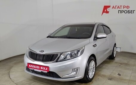 KIA Rio III рестайлинг, 2013 год, 800 000 рублей, 3 фотография