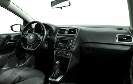 Volkswagen Polo VI (EU Market), 2016 год, 1 199 700 рублей, 10 фотография