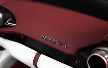 Ferrari 812, 2021 год, 46 600 000 рублей, 23 фотография