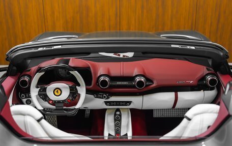 Ferrari 812, 2021 год, 46 600 000 рублей, 24 фотография