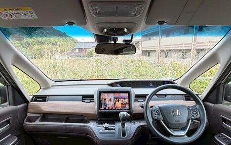 Honda Freed II, 2022 год, 1 175 000 рублей, 9 фотография
