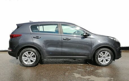 KIA Sportage IV рестайлинг, 2017 год, 1 980 000 рублей, 4 фотография