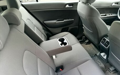 KIA Sportage IV рестайлинг, 2017 год, 1 980 000 рублей, 10 фотография