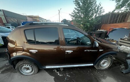 Renault Sandero I, 2014 год, 400 000 рублей, 7 фотография