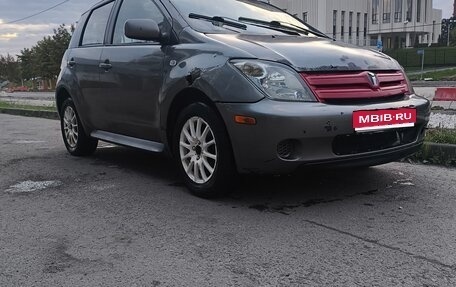 Toyota Ist II, 2004 год, 360 000 рублей, 1 фотография