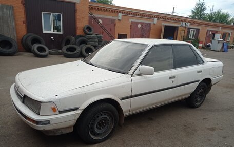 Toyota Camry, 1986 год, 95 000 рублей, 15 фотография