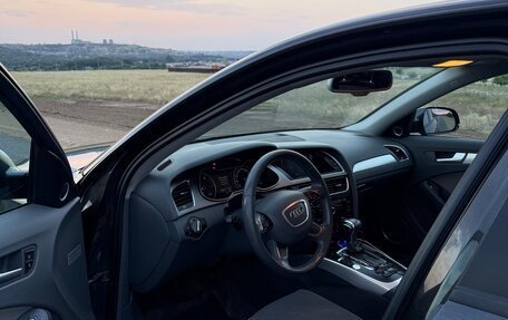 Audi A4, 2013 год, 850 000 рублей, 11 фотография