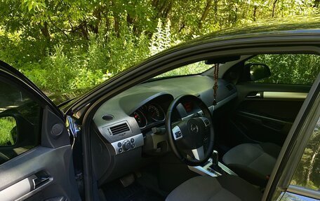 Opel Astra H, 2014 год, 8 фотография
